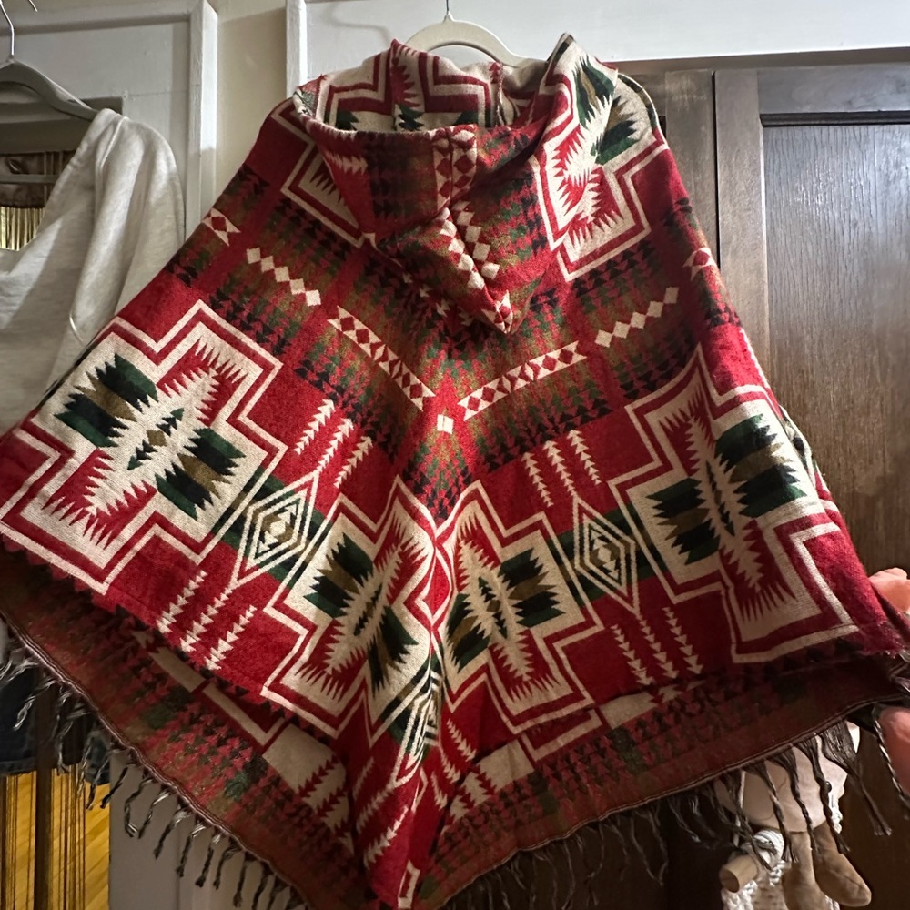 Wool Red Geometric Patterned Poncho - Picture 2 of 5